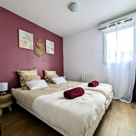 L'Evasion, Cergy, Downtown, 6 Pers, 2 Min Rer A, 2 Places De Parking Privatives, Netflix Et Beinsports Lägenhet Exteriör bild
