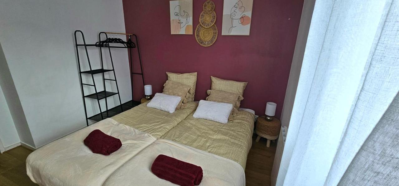 L'Evasion, Cergy, Downtown, 6 Pers, 2 Min Rer A, 2 Places De Parking Privatives, Netflix Et Beinsports Lägenhet Exteriör bild